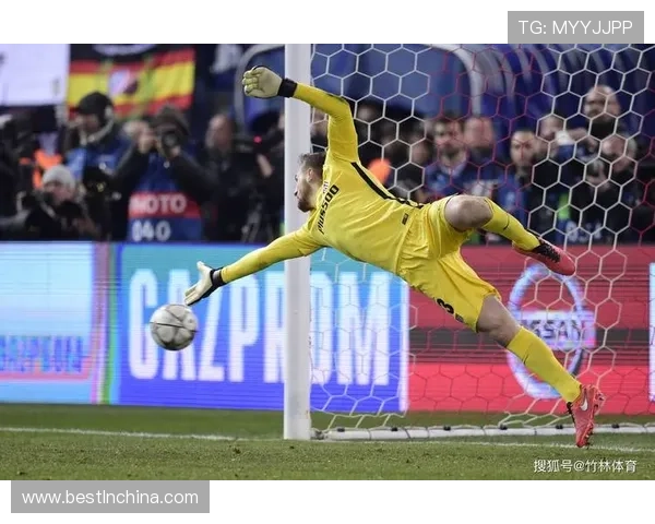 埃德森的足球职业生涯回顾与当前状态：从默默无闻到世界级守门员的转变