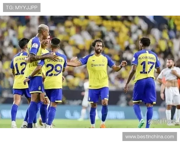 利雅得胜利薪资结构引发争议，球队赛季稳定性面临考验