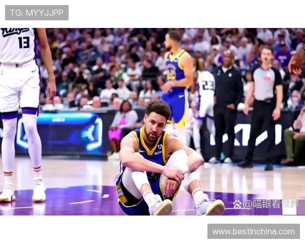 克莱·汤普森三分出手增加助勇士拉开比分差距